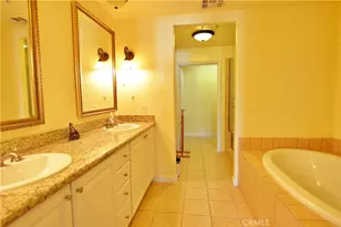 45245 Seeley 17C Dr, La Quinta, CA 92253 - Photo 15