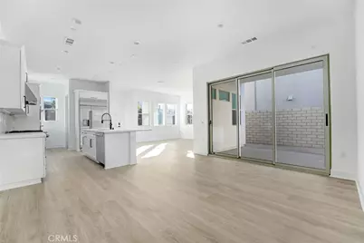 27346 Creekwood Lane, Valencia, CA 91381 - Photo 7