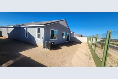 17418 Whiskey Meadows, Hesperia, CA 92345 - Photo 13