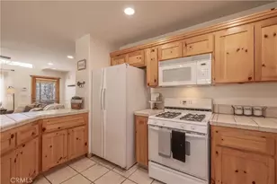 1065 S Minton Ave, Big Bear City, CA 92314 - Photo 9