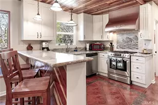 28916 N Shore Rd, Lake Arrowhead, CA 92352 - Photo 11