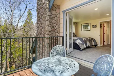 28916 North Shore Road, Lake Arrowhead, CA 92352 - Photo 27