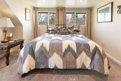 28916 North Shore Road, Lake Arrowhead, CA 92352 - Photo 25