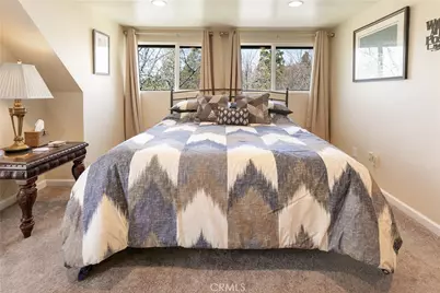 28916 North Shore Road, Lake Arrowhead, CA 92352 - Photo 25