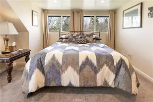 28916 N Shore Rd, Lake Arrowhead, CA 92352 - Photo 25