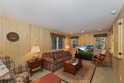 28018 Peninsula, Lake Arrowhead, CA 92352 - Photo 17