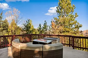 1251 Kodiak Dr, Lake Arrowhead, CA 92352 - Photo 1