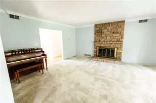 3915 Dwight Way, San Bernardino, CA 92404 - Photo 9