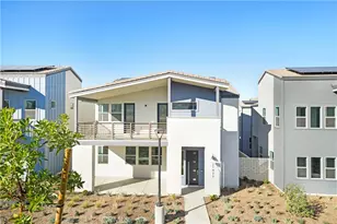 27422 Creekwood Ln, Valencia, CA 91381 - Photo 1