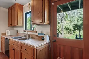 29278 Pine Dr, Cedar Glen, CA 92321 - Photo 13