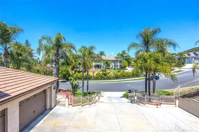 652 Fairway Drive, Redlands, CA 92373 - Photo 5
