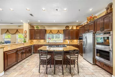 652 Fairway Drive, Redlands, CA 92373 - Photo 19