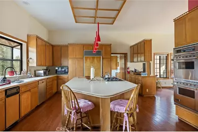 32424 Snowshoe Lane, Running Springs, CA 92382 - Photo 15