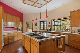 32424 Snowshoe Ln, Running Springs, CA 92382 - Photo 17