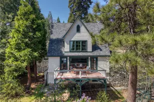 242 Holiday Dr, Lake Arrowhead, CA 92352 - Photo 19