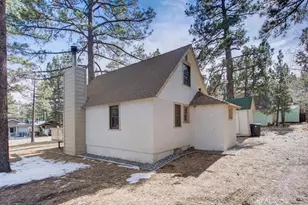 298 Maple Ln, Sugarloaf, CA 92386 - Photo 21