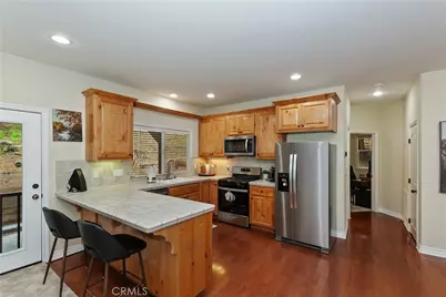 28589 Shenandoah Drive, Lake Arrowhead, CA 92352 - Photo 7