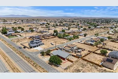 20548 Neuralia Road, California City, CA 93505 - Photo 7