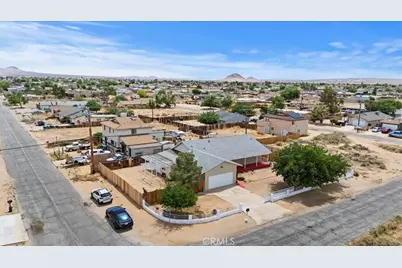 20548 Neuralia Road, California City, CA 93505 - Photo 5