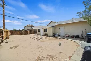 20548 Neuralia Rd, California City, CA 93505 - Photo 45