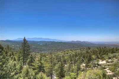 175 N Trails End Road, Green Valley Lake, CA 92341 - Photo 7