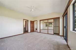 551 Raccoon Ct, Lake Arrowhead, CA 92352 - Photo 13