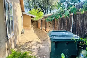 122 E Pioneer Ave, Redlands, CA 92374 - Photo 7