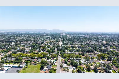 875 W Vista Dr, San Bernardino, CA 92405 - Photo 25