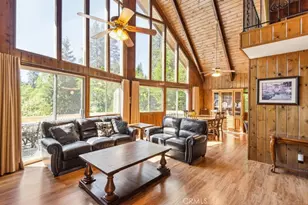 27495 Cedarwood Dr, Lake Arrowhead, CA 92352 - Photo 3