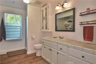 22899 Byron Rd, Crestline, CA 92322 - Photo 17