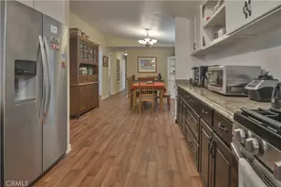 22899 Byron Rd, Crestline, CA 92322 - Photo 11