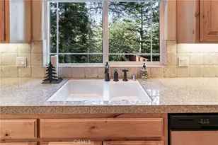 27376 Pinewood Dr, Lake Arrowhead, CA 92352 - Photo 15