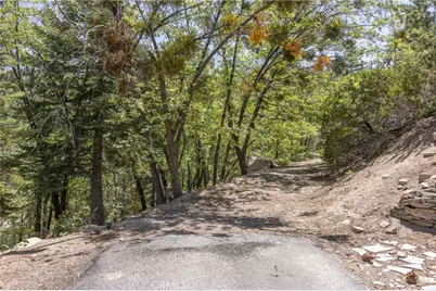 33310 Conway Drive, Running Springs, CA 92308 - Photo 5