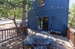33310 Conway Dr, Running Springs, CA 92308 - Photo 17