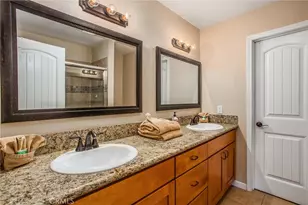 533 Sunset Ln, Sugarloaf, CA 92386 - Photo 25