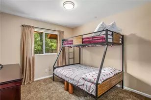 533 Sunset Ln, Sugarloaf, CA 92386 - Photo 15