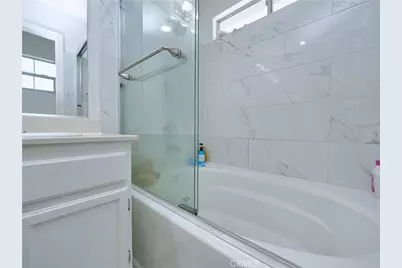 9550 Village Tree Drive, Elk Grove, CA 95758 - Photo 15