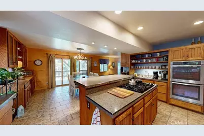 21645 Jobs Peak Road, Cedarpines Park, CA 92322 - Photo 15