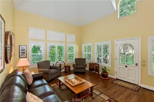 27781 St Bernard Ln, Lake Arrowhead, CA 92352 - Photo 3