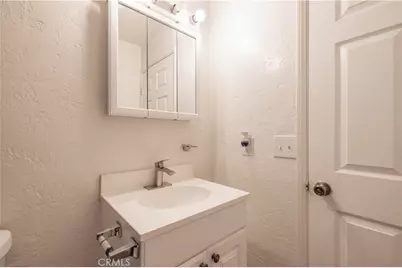 1044 E Country Club Boulevard, Big Bear City, CA 92314 - Photo 11