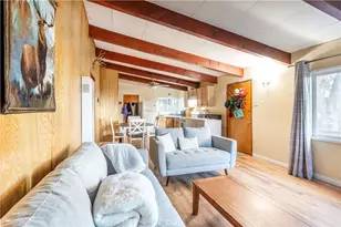 797 Chateau Dr, Crestline, CA 92325 - Photo 5