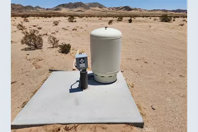 36955 Troy Road, Newberry Springs, CA 92365 - Photo 17