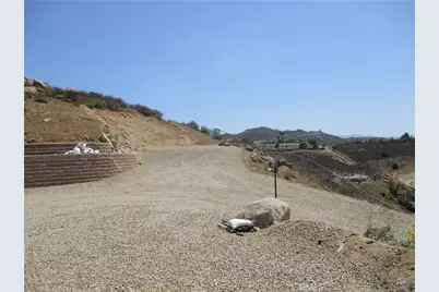 20825 Lakemount Court, Perris, CA 92570 - Photo 13