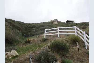 20825 Lakemount Court, Perris, CA 92570 - Photo 9