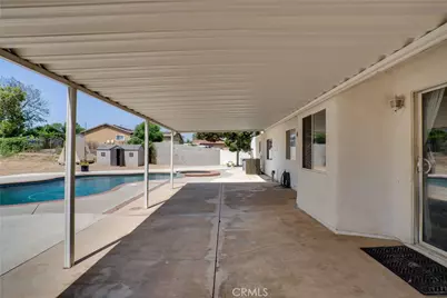 18825 Mariposa Avenue, Riverside, CA 92508 - Photo 7