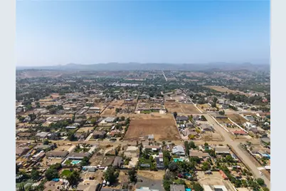 18825 Mariposa Avenue, Riverside, CA 92508 - Photo 45