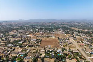 18825 Mariposa Ave, Riverside, CA 92508 - Photo 45