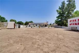 18825 Mariposa Ave, Riverside, CA 92508 - Photo 15