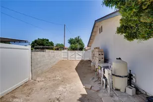 18825 Mariposa Ave, Riverside, CA 92508 - Photo 11