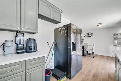 5005 Pearblossom Drive, Riverside, CA 92507 - Photo 13